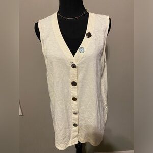 Soft Surroundings Cream Delia Sleeveless Button-Up Top